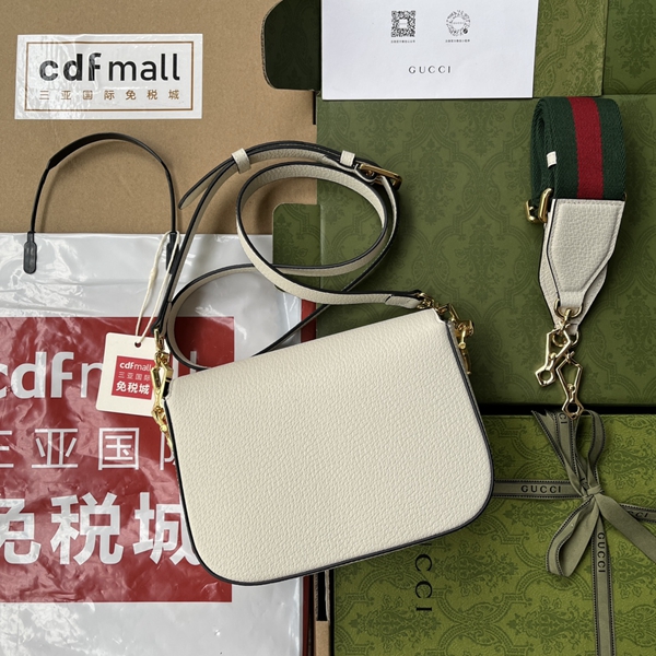 グッチバッグ背面デザイン